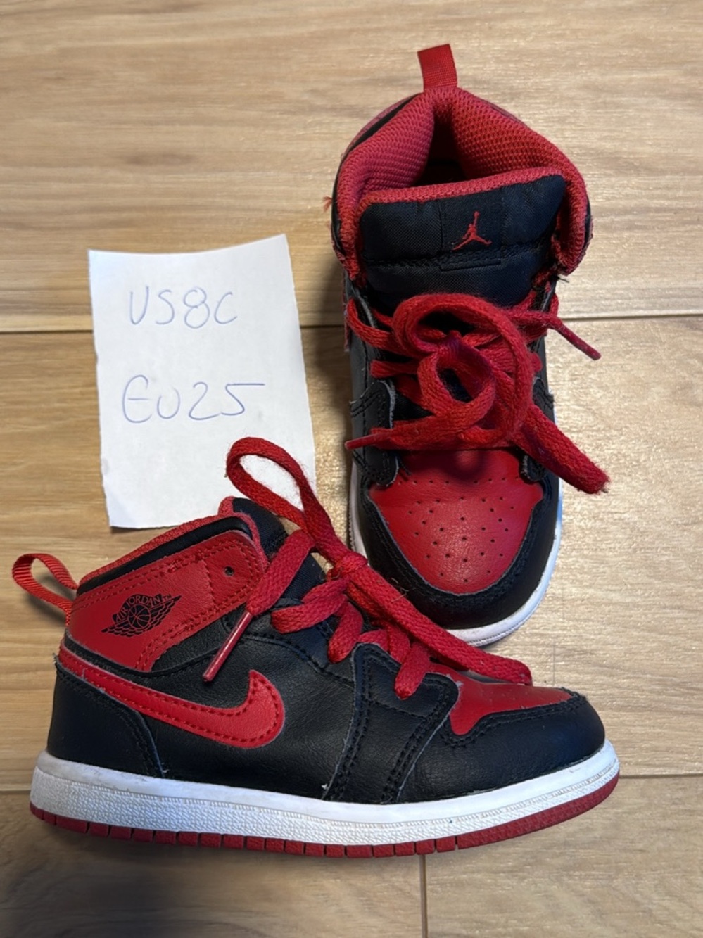 Jordan Kids High-Top Sneakers in Red and Black